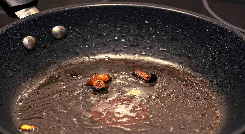 Ido Fishman Highlights How you Can Ruin a Nonstick Pan