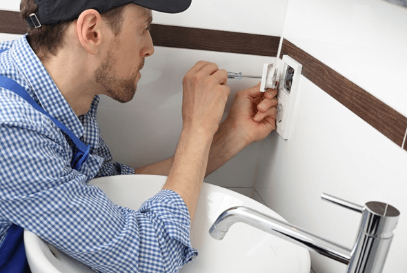 to Choose the Right Electrician 